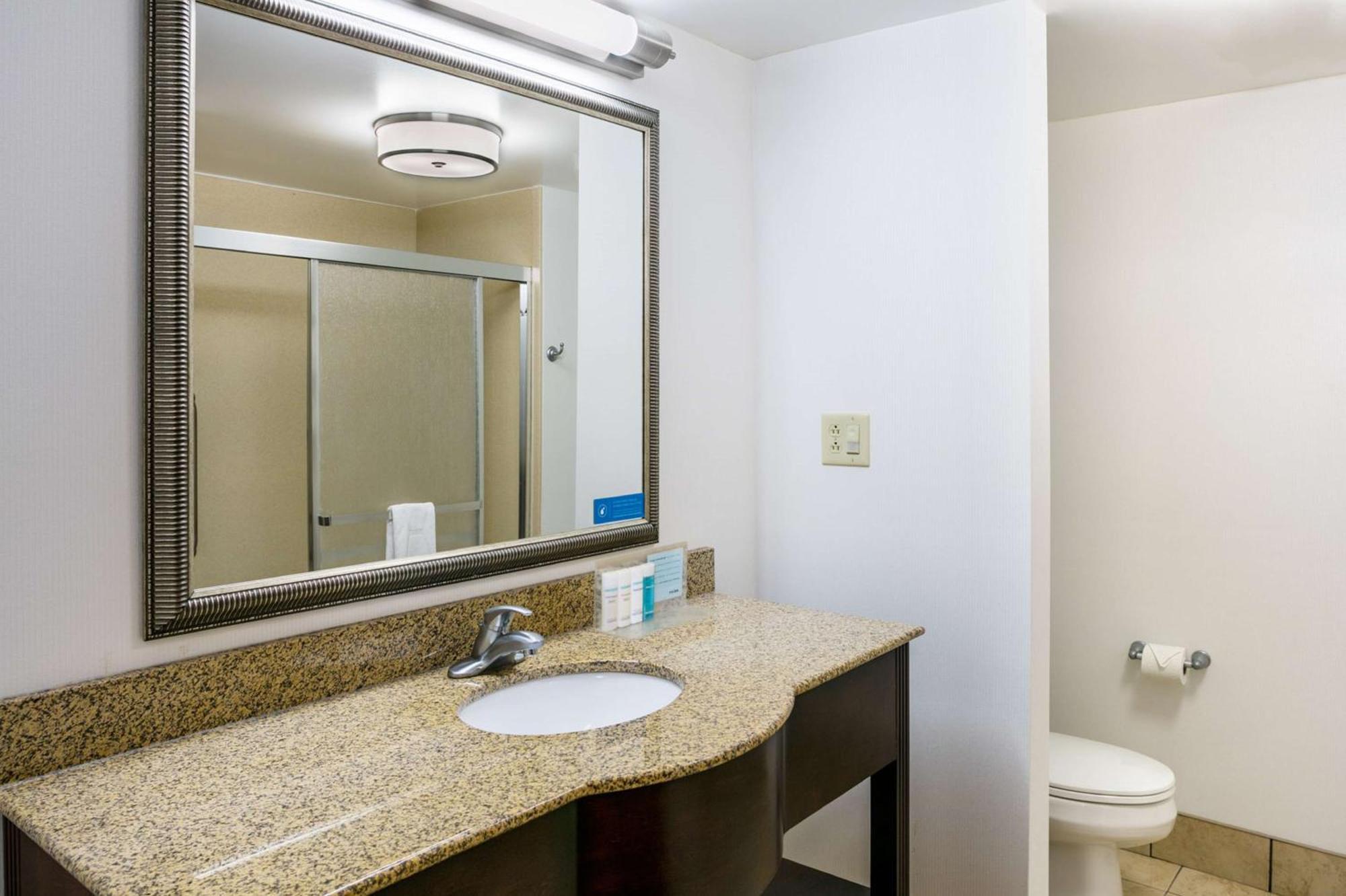 Hampton Inn & Suites Toledo-Perrysburg Rossford Eksteriør bilde