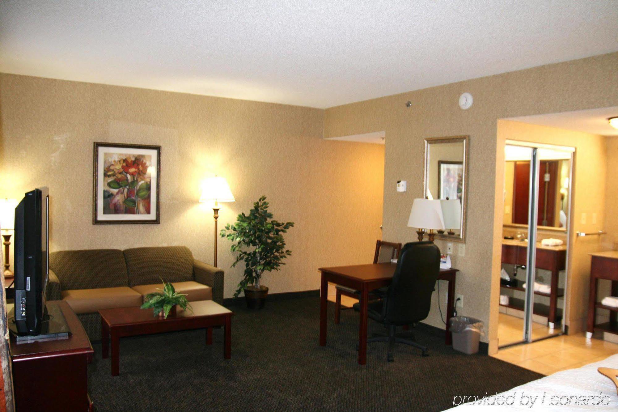 Hampton Inn & Suites Toledo-Perrysburg Rossford Rom bilde